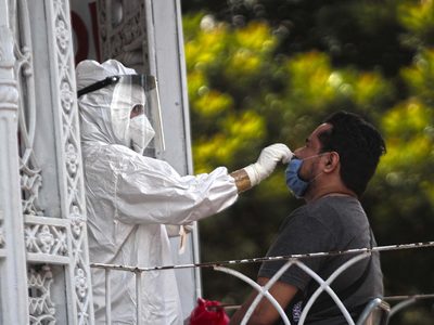 Salud reporta 272 muertes por covid-19 y 3 mil 306 contagios en 24 horas