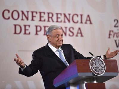 AMLO aplaude el panel del T-MEC sobre maíz transgénico: es “buena oportunidad” para hacer propuestas