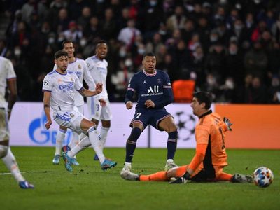 Con gol de Kylian Mbappé, el PSG derrotó al Real Madrid en la Champions League