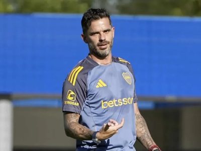 Sorprende Fernando Gago: no era tenido en cuenta y reapareció en una posición poco habitual