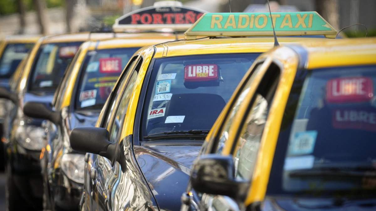 El Gobierno porteño sostuvo que las tarifas de los taxis estaban desactualizadas. Fuente: (X)