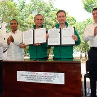 Mancera corre con Manuel Velasco y convive con huestes perredistas en Chiapas