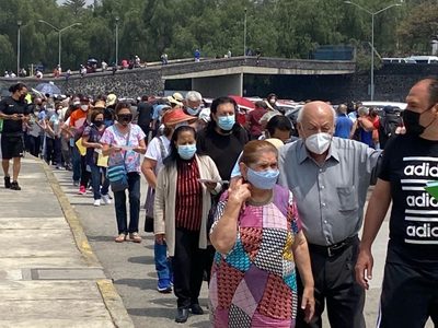 México vive tercera ola de covid-19 con más de 19 mil contagios reportados en un día