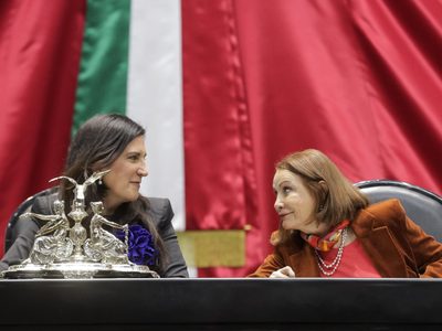Kenia López Rabadán clausura el trabajo de la Comisión Permanente en el Congreso