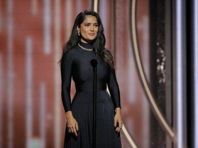 ¡Misterio resuelto! Salma Hayek compartió unas fotos jamás vistas