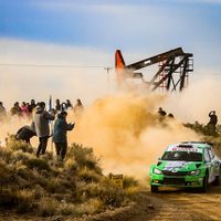 Increíble accidente en el Rally del Petróleo y los Dinosaurios en Cutral Co