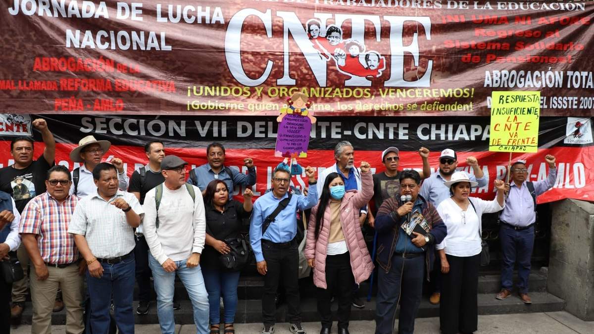 La CNTE, en conferencia después del diálogo de este lunes en Gobernación
