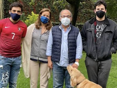 Felipe Calderón anuncia que ya superó el covid-19
