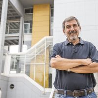 ¿Cuántos? Salvarezza afirmó que habrá una gran cantidad de respiradores para julio