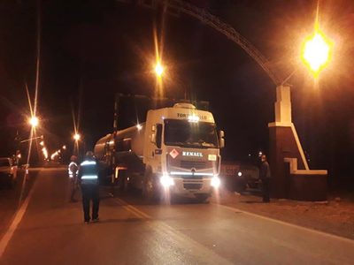 En Las Lajas también instalaron un arco de desinfección de vehículos