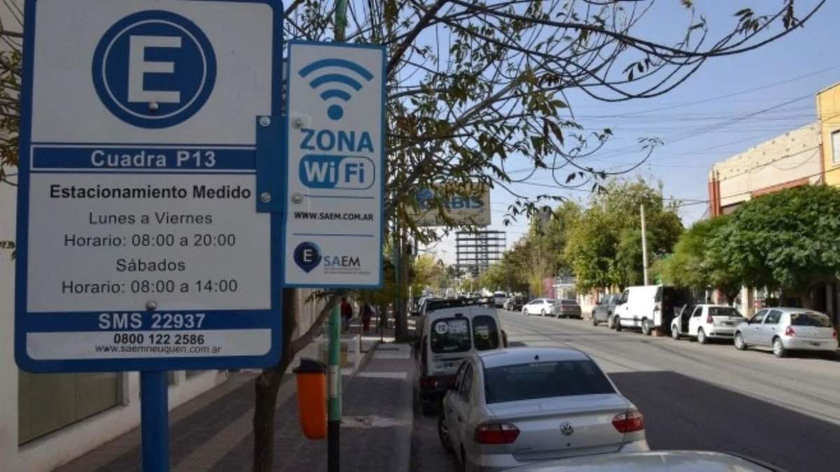 Estacionamiento medido en Neuquén. Fuiente: (Facebook).