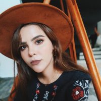 Tremendo susto se llevó Yuya por las ocurrencias de su colega Lisbeth Rodríguez