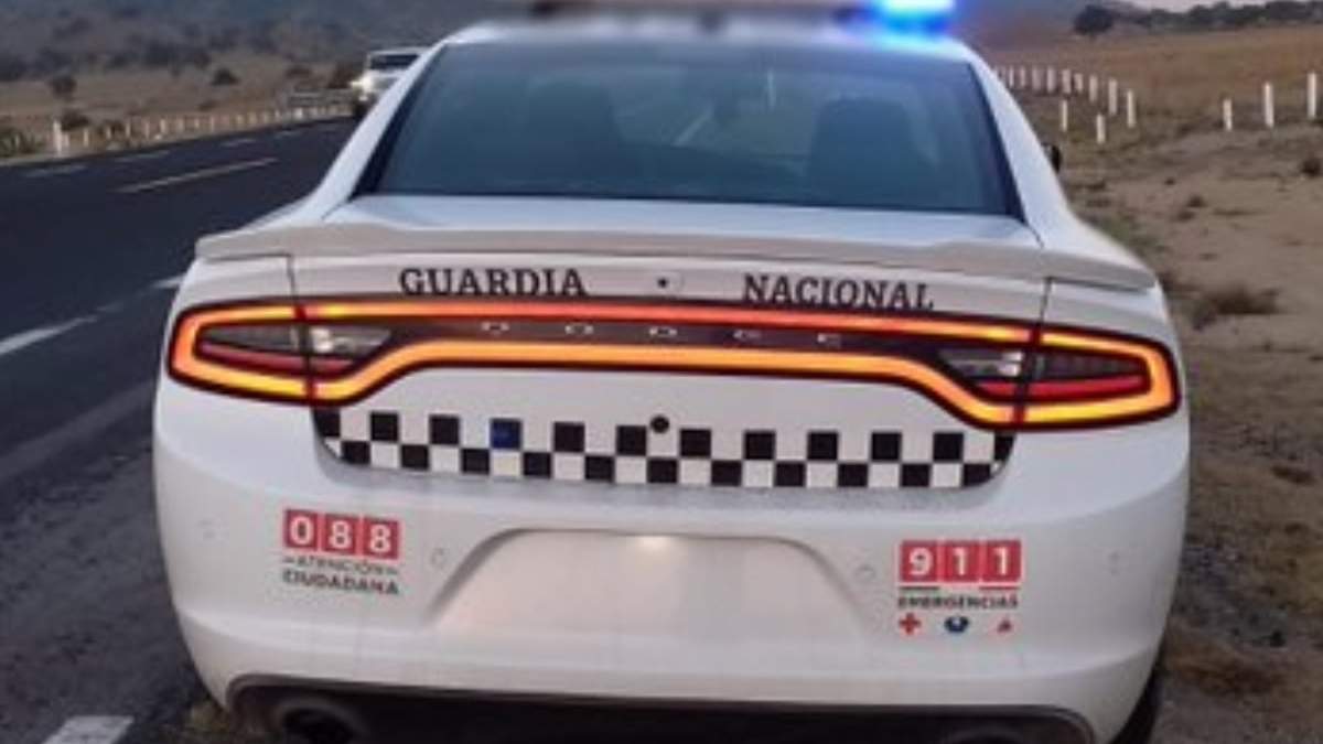Unidad de la Guardia Nacional que resguarda carreteras