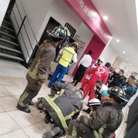 Elevador se desplomó en una tienda en el centro comercial Gran Sur; falleció una mujer de 85 años