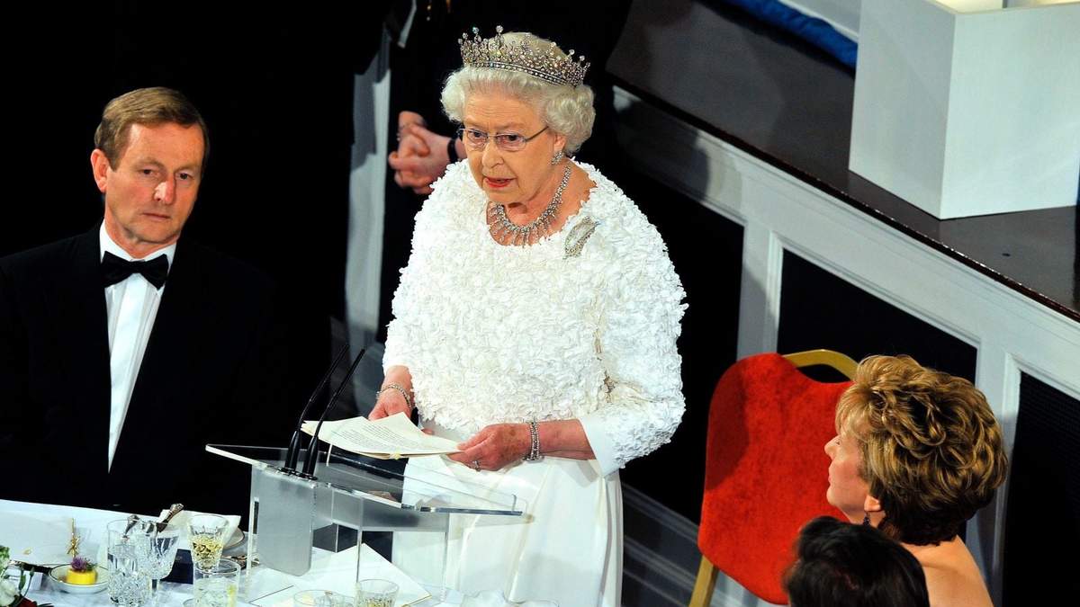 La Reina Isabel II