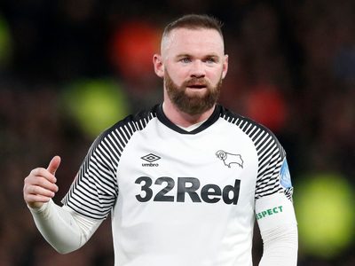 Rooney se sumó a las opiniones contra la reanudación de la Premier League
