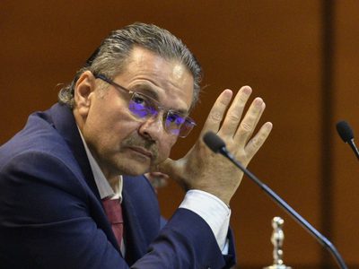 Hacienda anuncia una inyección de 3 mil 500 millones de dólares a Pemex
