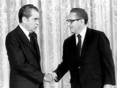 El verdadero Kissinger: solitario, sórdido, mentiroso
