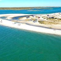 Punta Perdices: el llamado Caribe de la Patagonia se prepara para el fin de semana largo