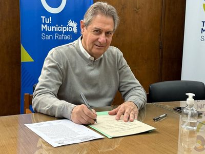 La letra chica de la autonomía municipal que promulgó Félix