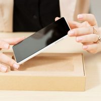 Nunca más tires las cajas de celulares vacías, transformalas en esta original idea para tu oficina o habitación