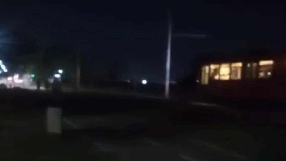 En penumbras en Godoy Cruz.