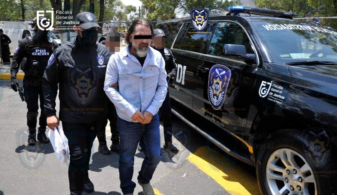El exjefe delegacional en Benito Juárez Christian Von Roehrich es llevado a la FGJCDMX