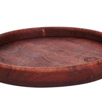 Si tenés platos de madera viejos, no los tires: armá este objeto de moda que venden carísimo en cualquier bazar