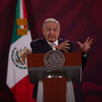 Esto dijo AMLO sobre renovación de Proceso