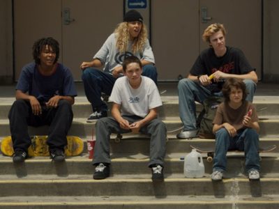'Mid90s”: La adolescencia es mejor en patineta