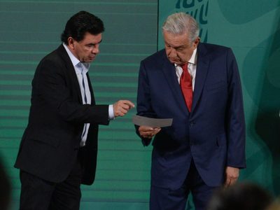El gobierno federal inscribirá en el IMSS a periodistas independientes