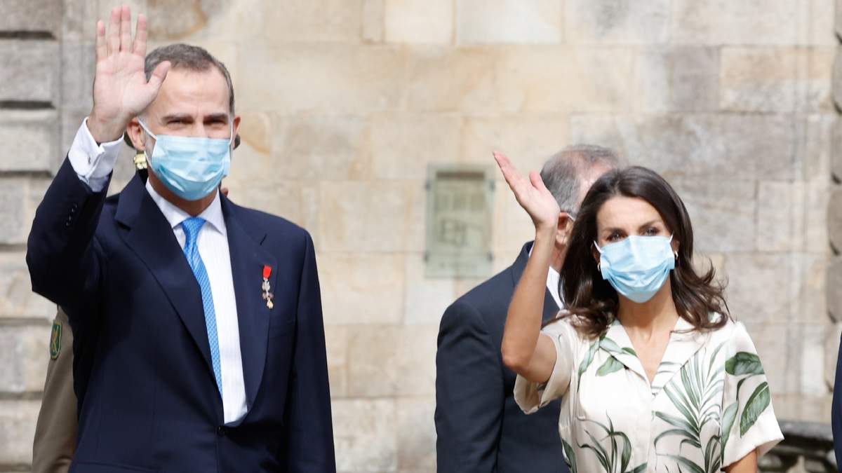 Rey Felipe y Reina Letizia, sin descanso. Fuente: (Instagram)