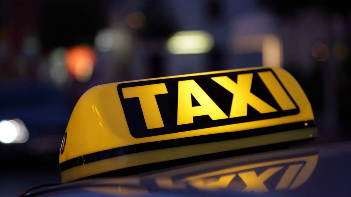 Taxi. Fuente: (X)