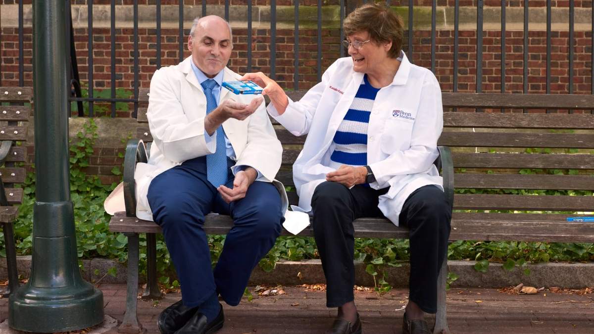 El doctor Drew Weissman yla doctora Katalin Karikó