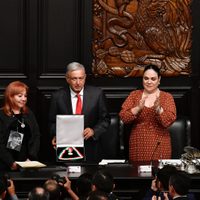 Rosario Ibarra pide a AMLO custodiar su medalla Belisario Domínguez hasta esclarecer desapariciones
