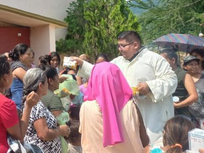 El sacerdote Filiberto Velázquez, del Centro Minerva Bello, sufre un atentado en Tixtla
