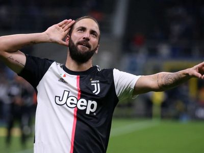 Gonzalo Higuaín, del desahogo y la cifra increíble a la preocupación por su familia y la pandemia