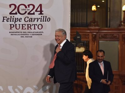 AMLO se reúne con gobernadores en Palacio Nacional; dialogan sobre sistema de salud