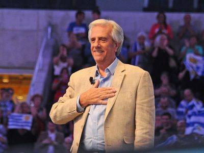 “Recordaremos su legado y vocación integradora en la región”: sentidas despedidas a Tabaré Vázquez