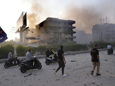 Ataque a una mezquita mata a 19 personas, entre bombardeos israelíes en Gaza