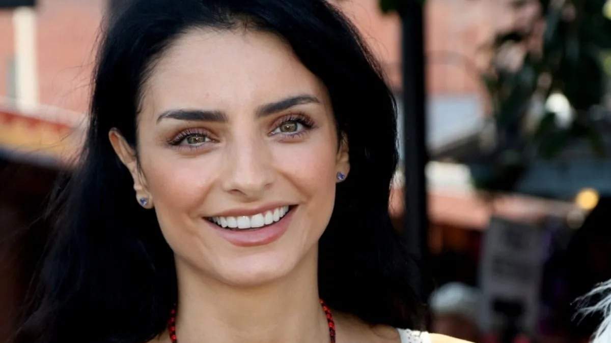 Aislinn Derbez. Fuente: (Instagram)