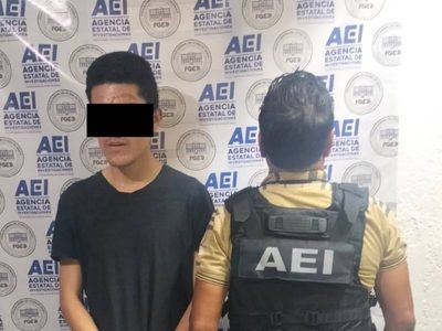 Tras un año prófugo, detienen a hombre acusado de rociar y prender fuego a una mujer