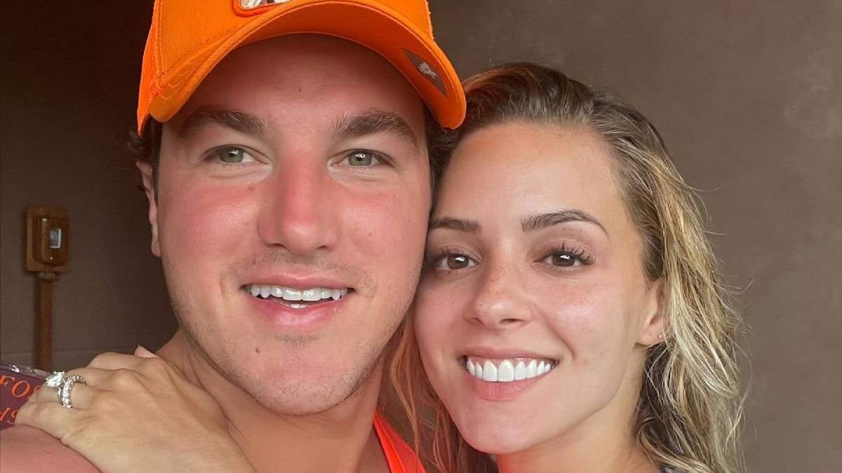 El gobernador electo de NL y su esposa