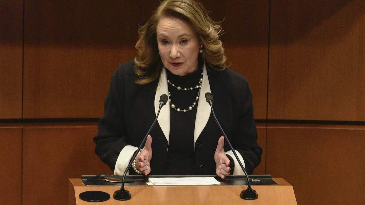 Yasmín Esquivel