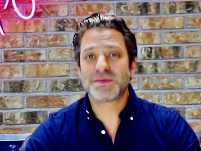 El cantante Ari Borovoy anuncia que quiere ser diputado... y le llueven críticas en redes