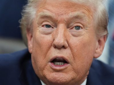 Trump afirma que ataques por tierra contra narcotraficantes en Venezuela “van a empezar a suceder”