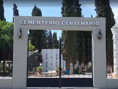 Violento choque cerca del cementerio de Centenario