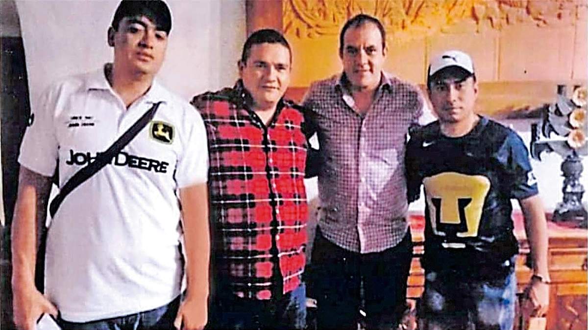 Blanco en compañía del Comando Tlahuica
