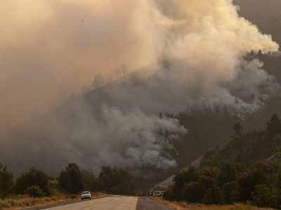 Esperan que las precipitaciones controlen el incendio en San Carlos de Bariloche