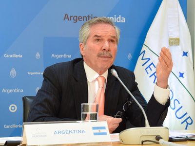 Felipe Solá plantea la importancia de Argentina en el mundo para la recuperación de la pandemia